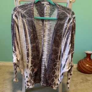 Charlotte Russe Patterned Open-Front Cardigan